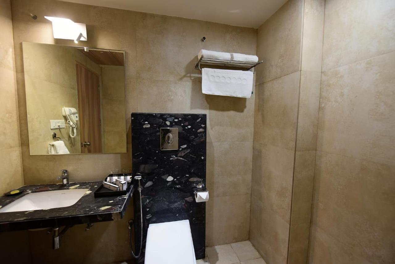 Jw Cruise Hotel Ajmer Eksteriør billede